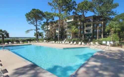 Beachside Tennis Condos - image 5