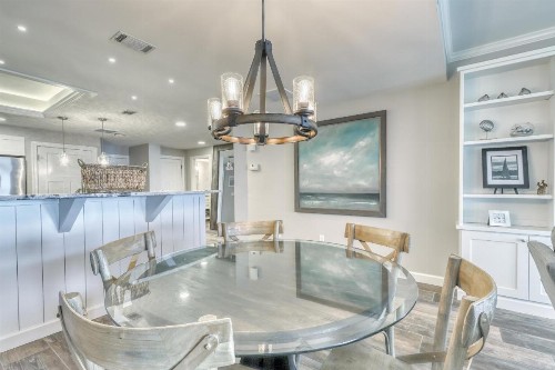 Beachside Tennis Condos - image 9