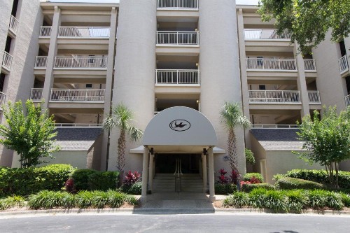 Captains Walk Condos - image 2