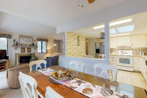 Beachwalk 123 - image 11