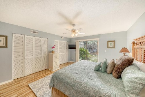 4 Bed 2 Bath Apartment in Queens Grant Villas - image 12