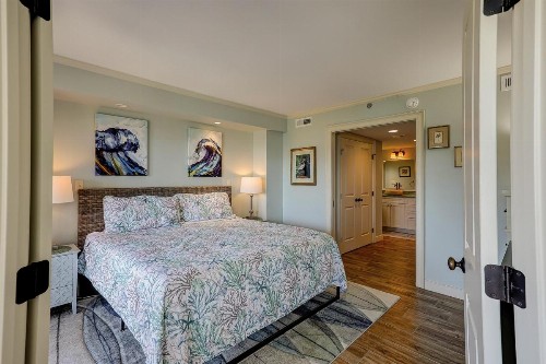 2512 Villamare Penthouse Ocean View - image 15