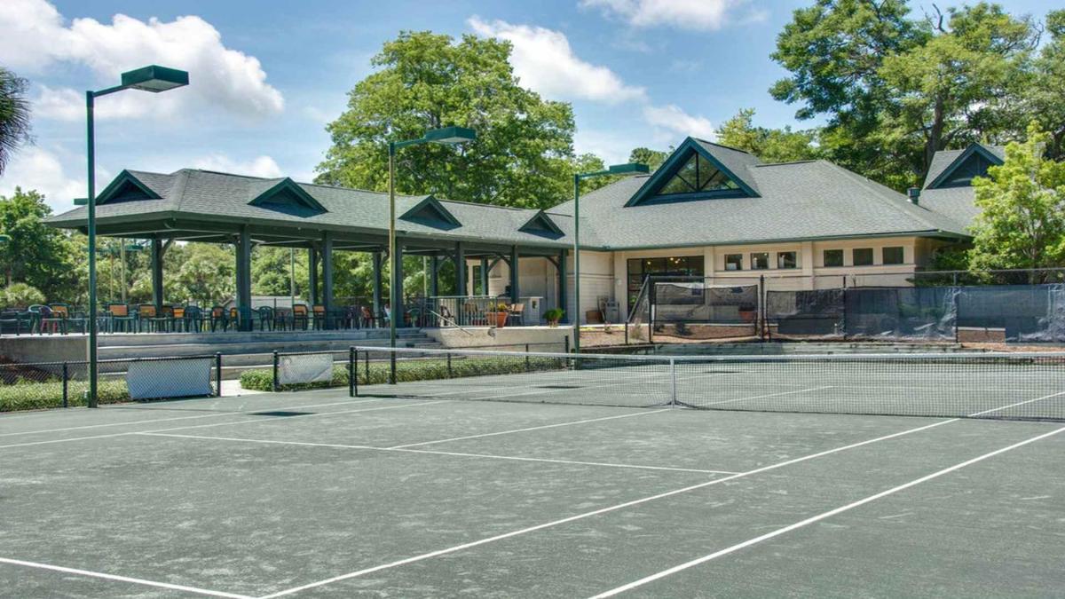7813 Centre Court - image 3