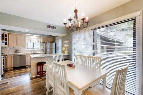Hickory Cove 8 - image 7