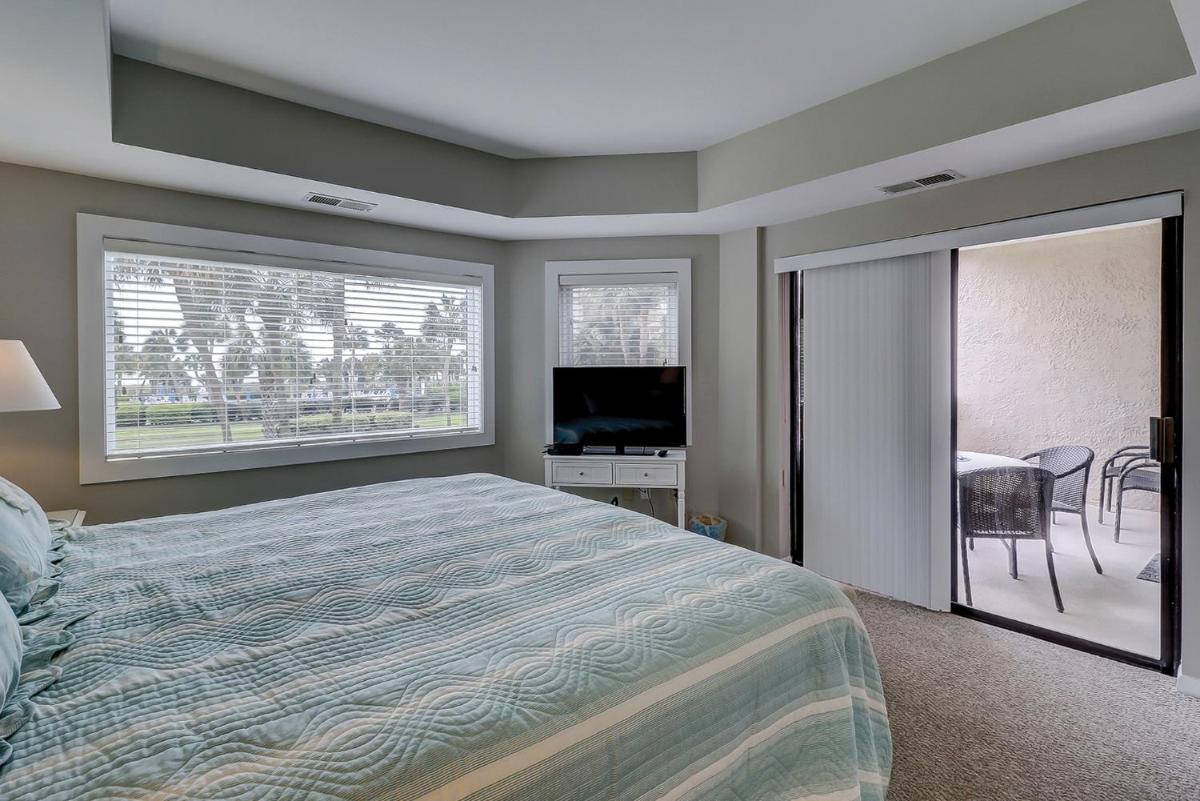 133 Shorewood Villas Oceanfront Condo - image 5