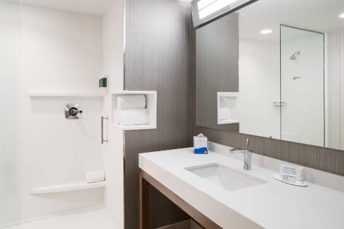Courtyard by Marriott Hilton Head Island - image 23