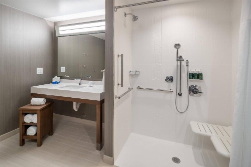 Courtyard by Marriott Hilton Head Island - image 26