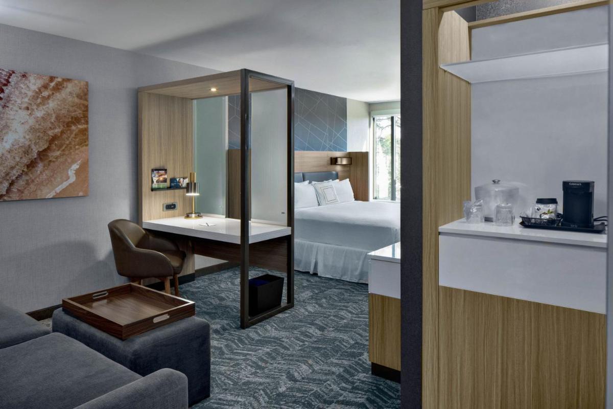 SpringHill Suites by Marriott Hilton Head Island - image 4