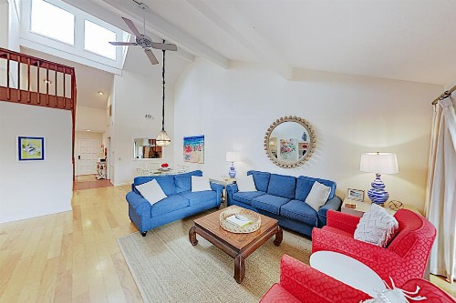 Townhouse Tennis III - a haven for relaxing and making memories! condo