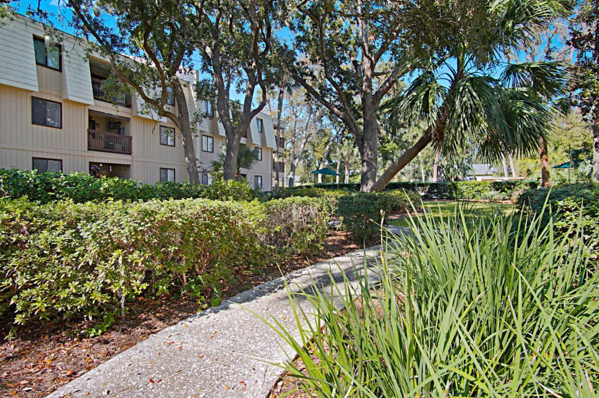 First-Floor Condo - Steps to Beach Coligny Plaza! - main image