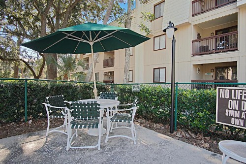 First-Floor Condo - Steps to Beach Coligny Plaza! - image 2