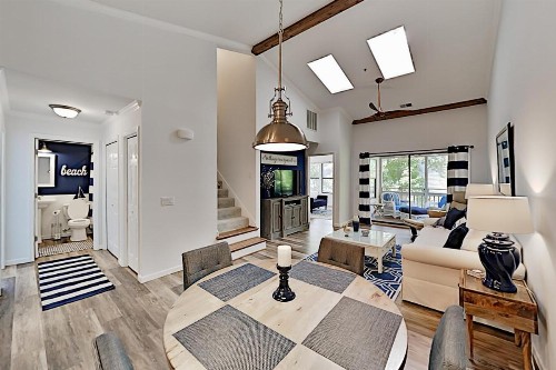 7108TREE condo - image 9