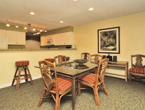 Luxurious Villa in the Shipyard Community at Hilton Head -Two Bedroom #1 - image 11