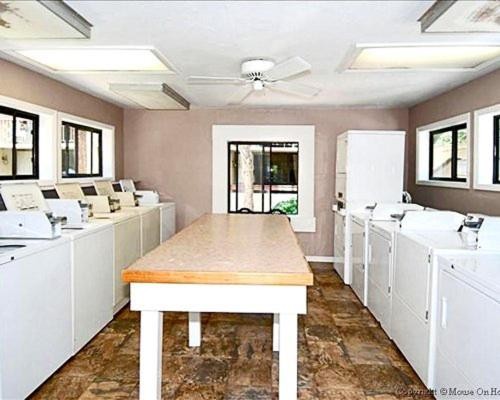 Modest Family Condo at Hilton Head Island - Two Bedroom Condo #1 - image 9