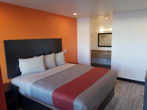 Budget Motel of USA - image 11
