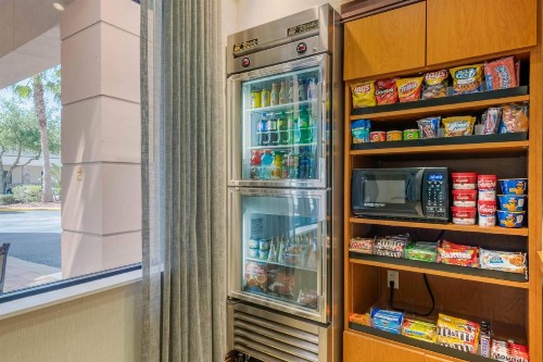 Fairfield Inn and Suites Holiday Tarpon Springs - image 15