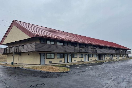 Red Roof Inn Toledo - Holland - image 5