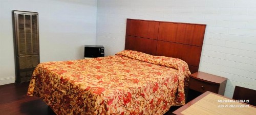 Wiebe Motel - image 3