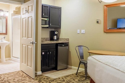 Bluegreen Vacations Paradise Point Ascend Resort Collection - image 31