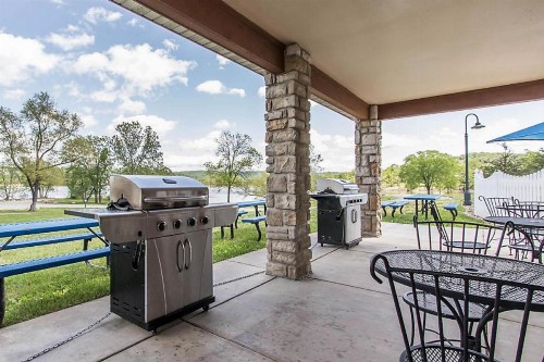 Bluegreen Vacations Paradise Point Ascend Resort Collection - image 39