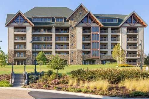 Bluegreen Vacations Paradise Point Ascend Resort Collection - image 42