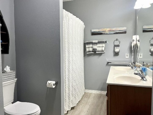 Tina Condo B-5 - image 11