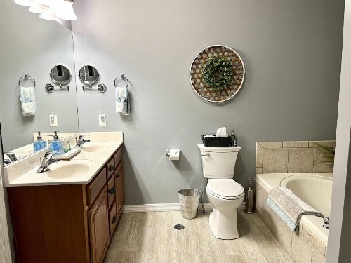 Tina Condo B-5 - image 18
