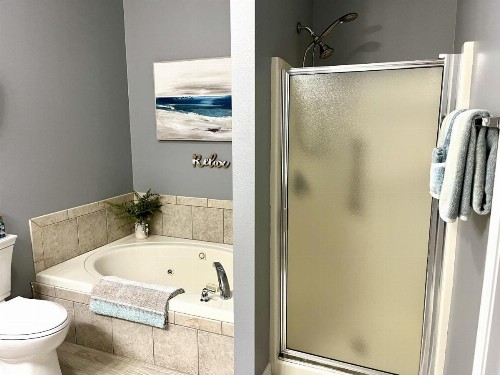 Tina Condo B-5 - image 19