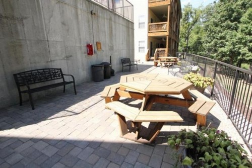 Tina Condo B-5 - image 2