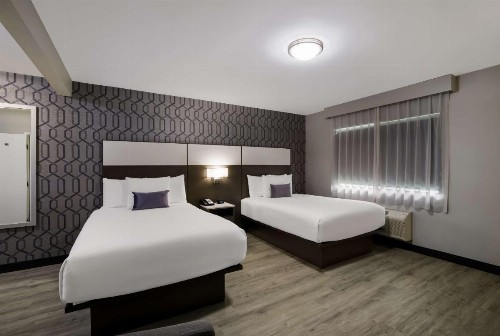 Sunset West Hotel SureStay Collection By Best Western - image 10