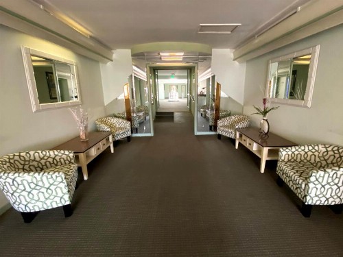 Hollywood Celebrity Hotel - image 38