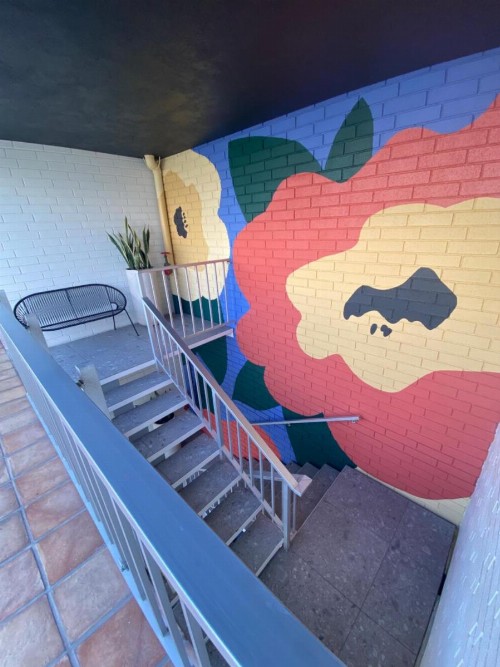 Best Western Plus Hollywood Hills Hotel - image 15