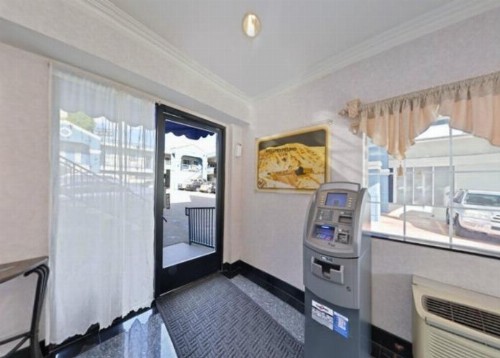 Americas Best Value Inn Hollywood - image 21