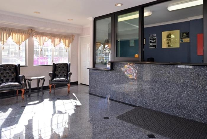 Americas Best Value Inn Hollywood - image 3