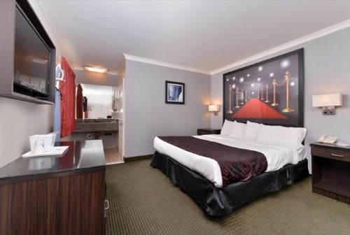 Americas Best Value Inn Hollywood - image 8