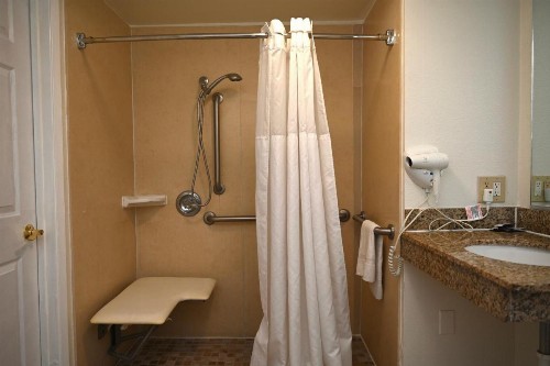Hollywood Stars Inn - image 20