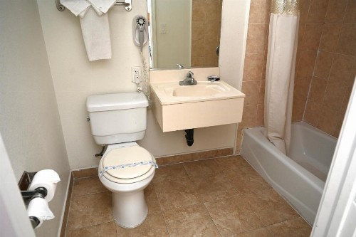 Hollywood Stars Inn - image 23