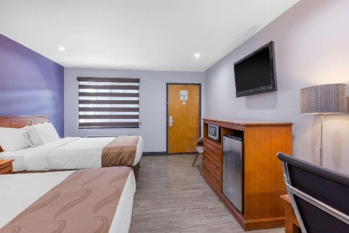 Quality Inn Near Hollywood Walk of Fame - image 11