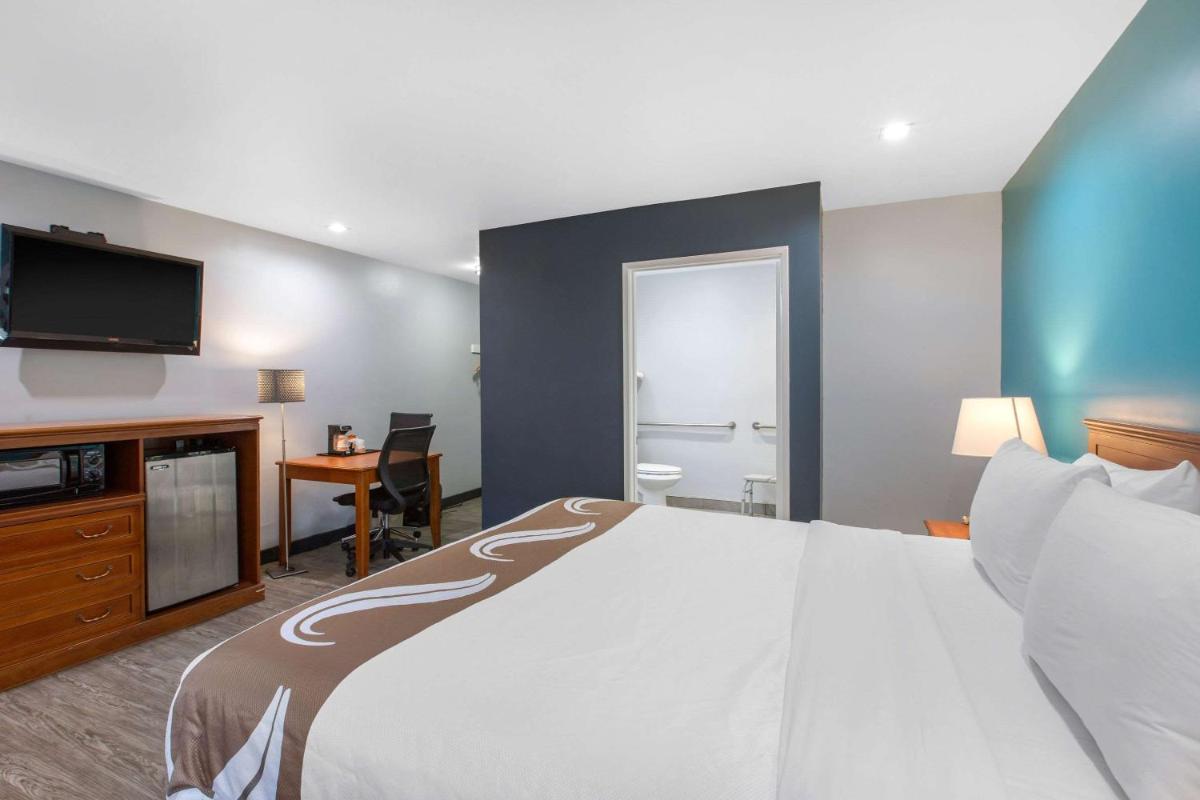 Quality Inn Near Hollywood Walk of Fame - image 5