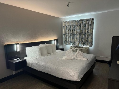 Motel 6 Hollywood - image 21