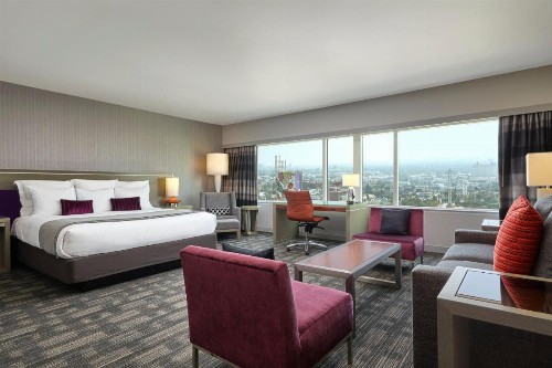 Loews Hollywood Hotel - image 18