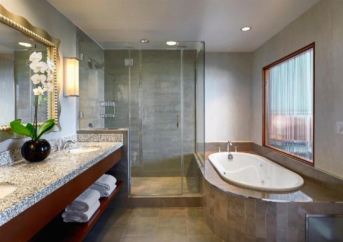 Loews Hollywood Hotel - image 34