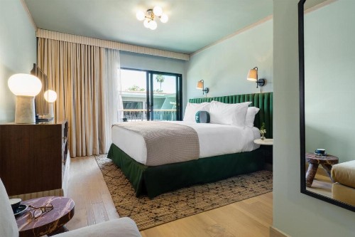 Days Inn by Wyndham Hollywood Near Universal Studios - image 3