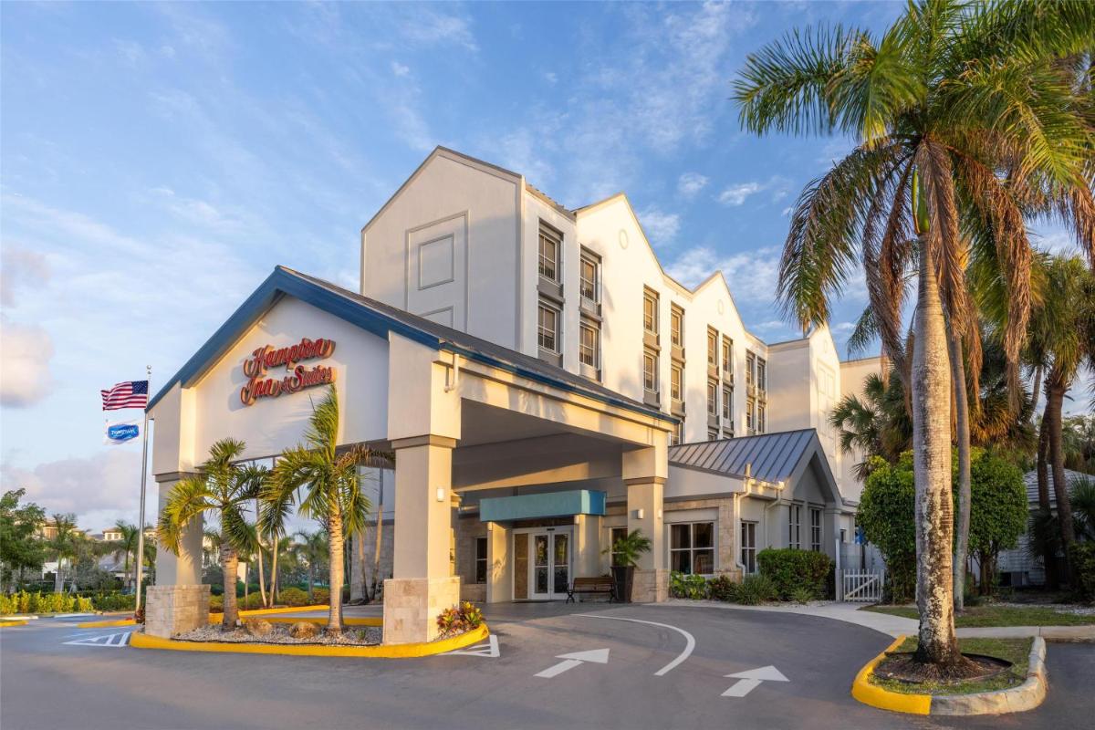 Hampton Inn & Suites Fort Lauderdale Airport - main image