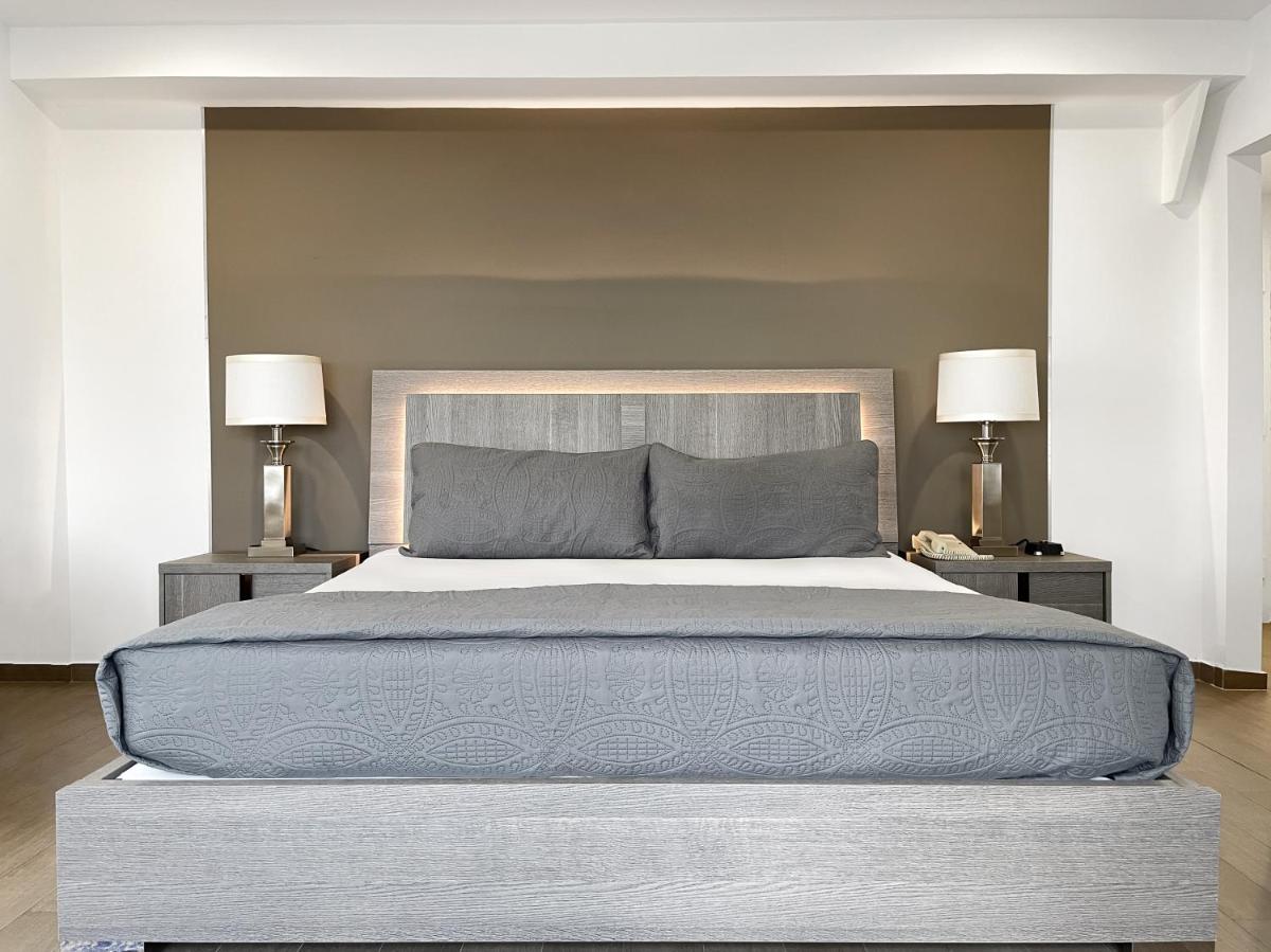 Hotel Sheldon - image 2