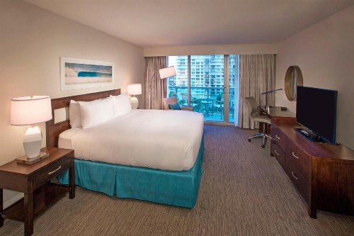 DoubleTree Resort Hollywood Beach - image 27