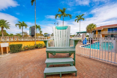 Quality Inn & Suites Airport - Cruise Port Hollywood - image 28