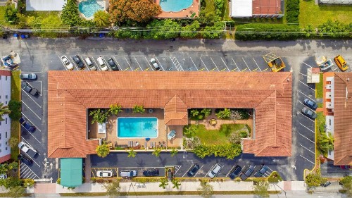 Quality Inn & Suites Airport - Cruise Port Hollywood - image 48