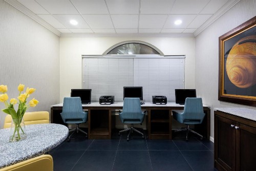 Holiday Inn Fort Lauderdale Airport an IHG Hotel - image 11