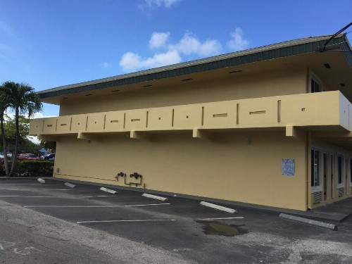 Curtis Inn & Suites - image 38
